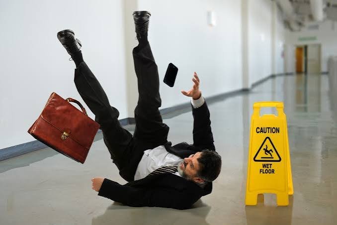 How Does a Slip and Fall Claim Work